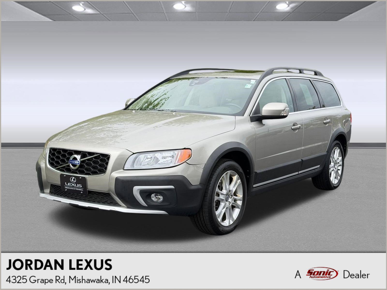 Used 2016 Volvo XC70 T5 Premier w/ Proximity Package