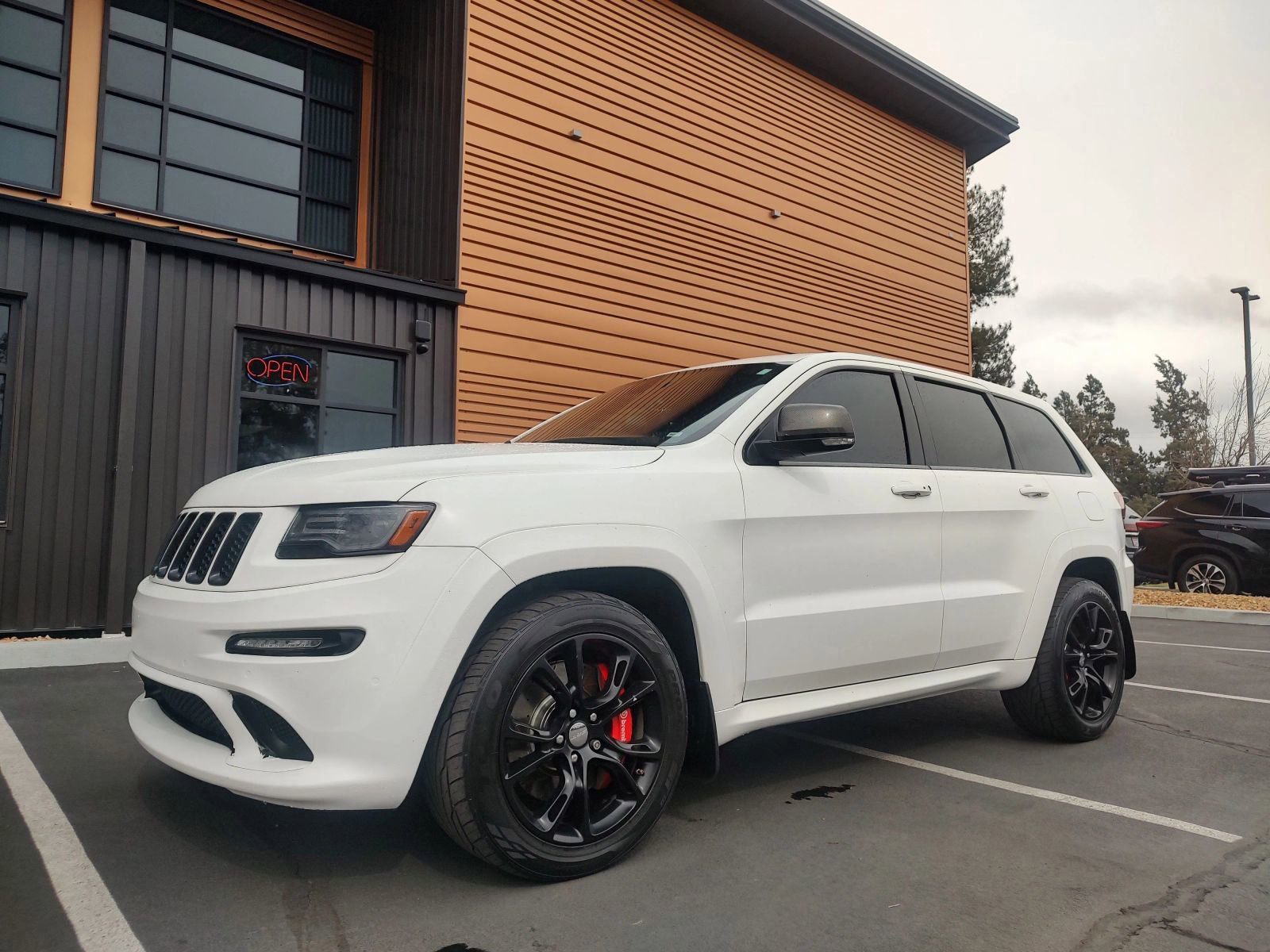 Used 2015 Jeep Grand Cherokee SRT AWD/4WD image 1