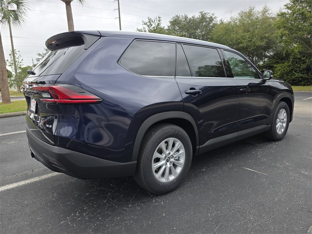 New 2026 Toyota Grand Highlander XLE image 11