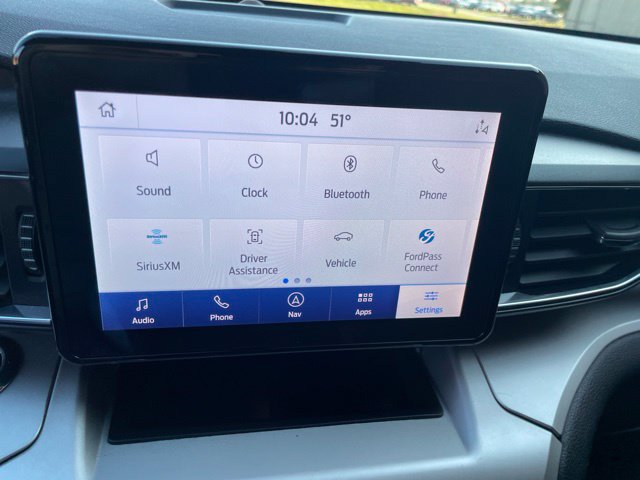 Used 2021 Ford Explorer XLT w/ Equipment Group 202A AWD/4WD image 36