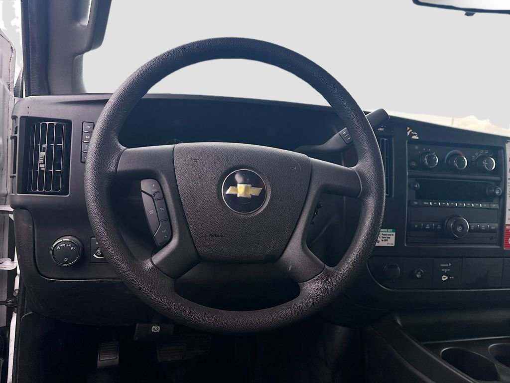 Used 2025 Chevrolet Express 2500 w/ Driver Convenience Package RWD image 11