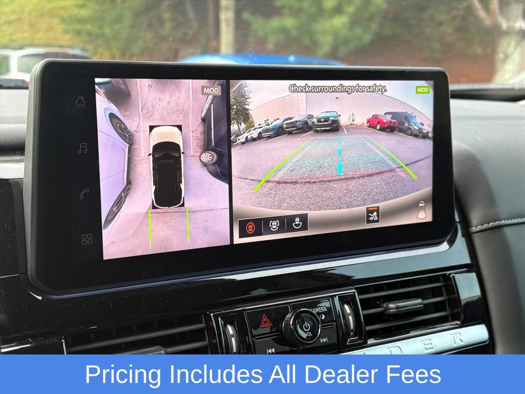 Used 2026 Nissan Pathfinder SL AWD/4WD image 9