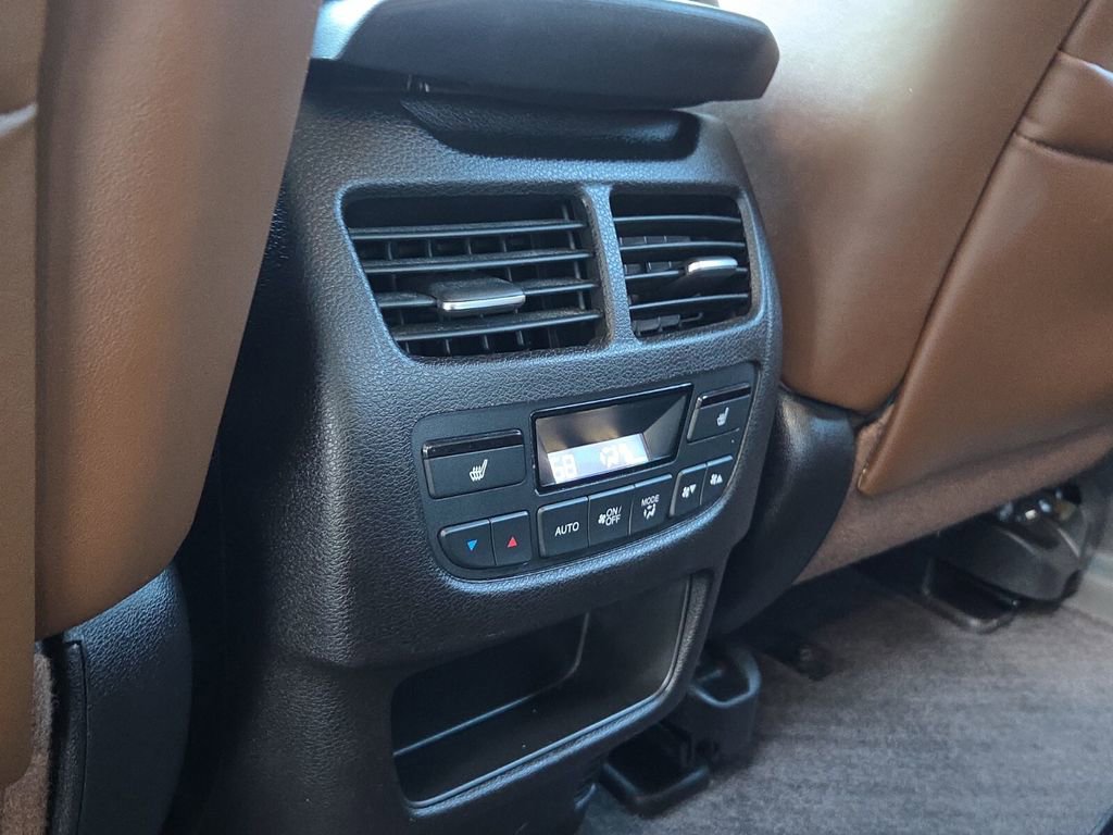 Used 2018 Acura MDX FWD w/ Advance Package image 16