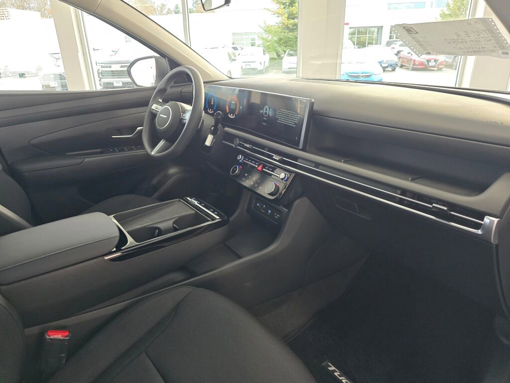 New 2026 Hyundai Tucson Blue SE image 33