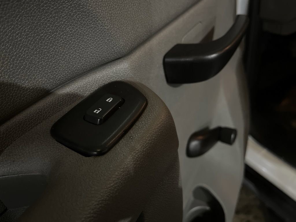 Used 2012 GMC Sierra 1500 W/T image 17