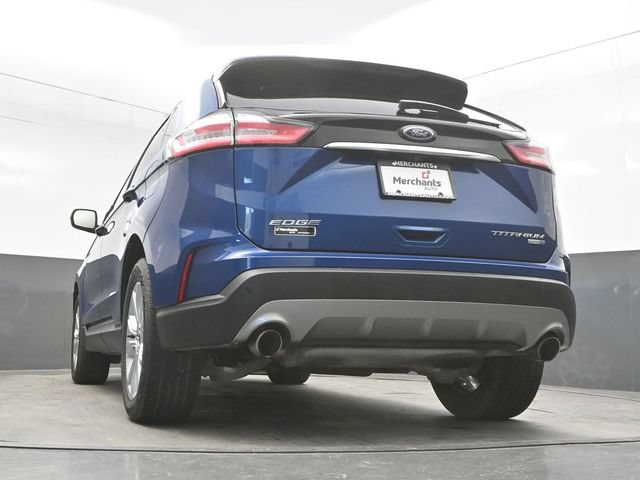 Used 2020 Ford Edge Titanium AWD/4WD image 37