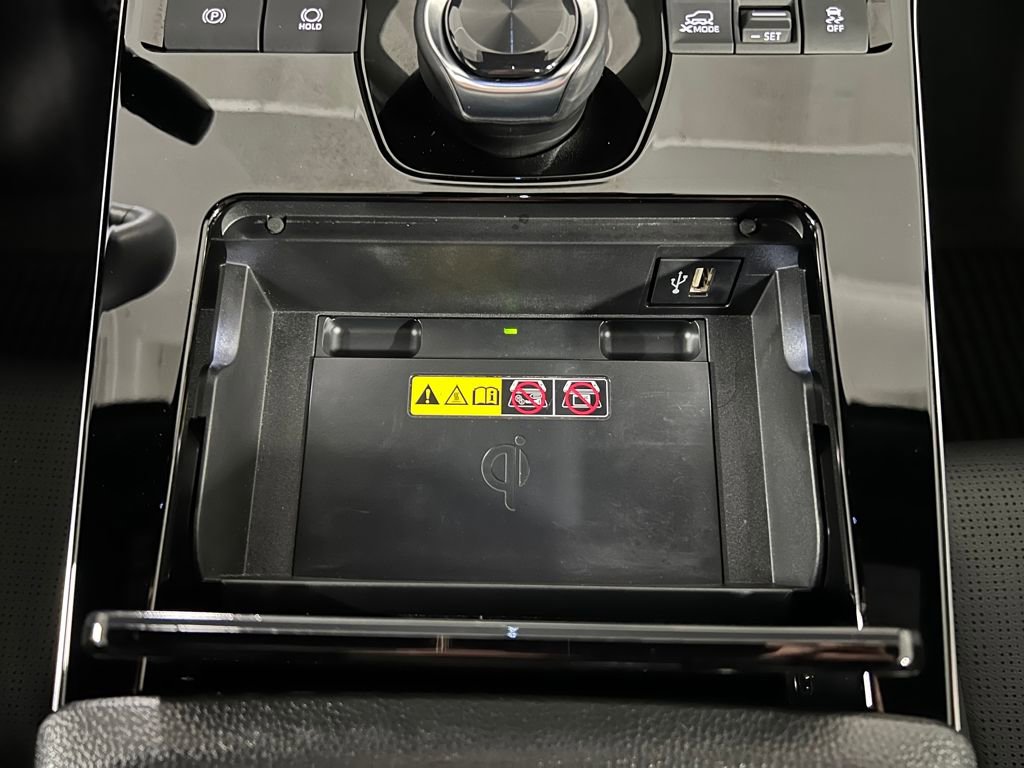 Certified 2023 Toyota bZ4X Limited w/ Weather Package image 30