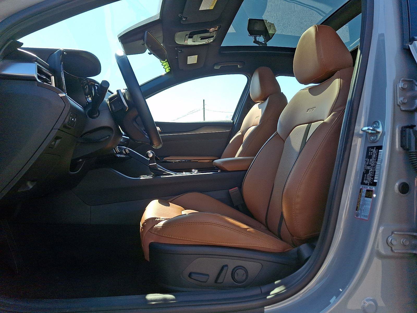 Used 2024 Kia K5 GT w/ GT1 Package image 13