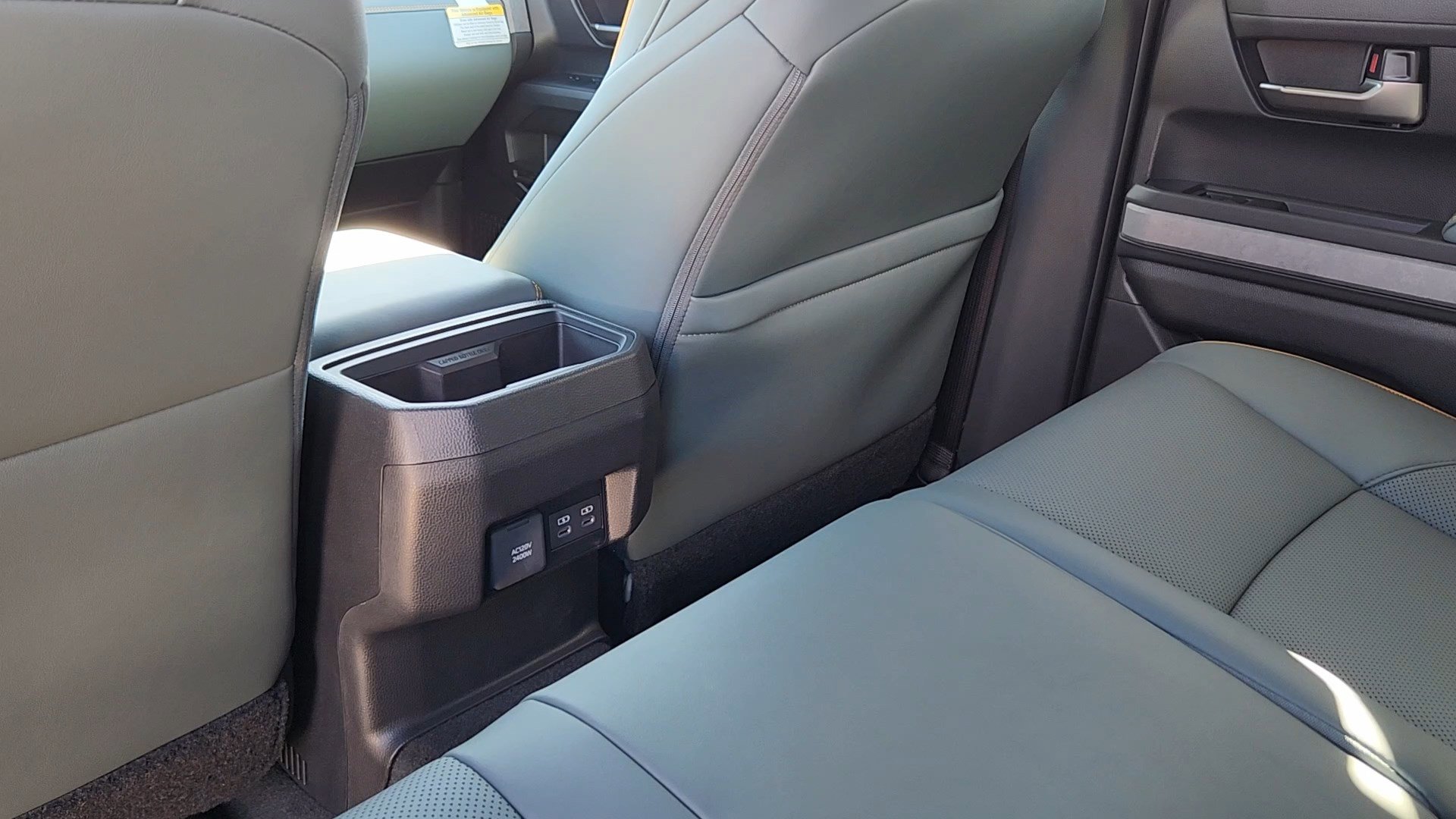 New 2025 Toyota Tacoma Trailhunter image 17