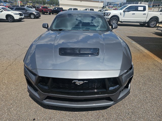 Used 2024 Ford Mustang GT Premium RWD image 2