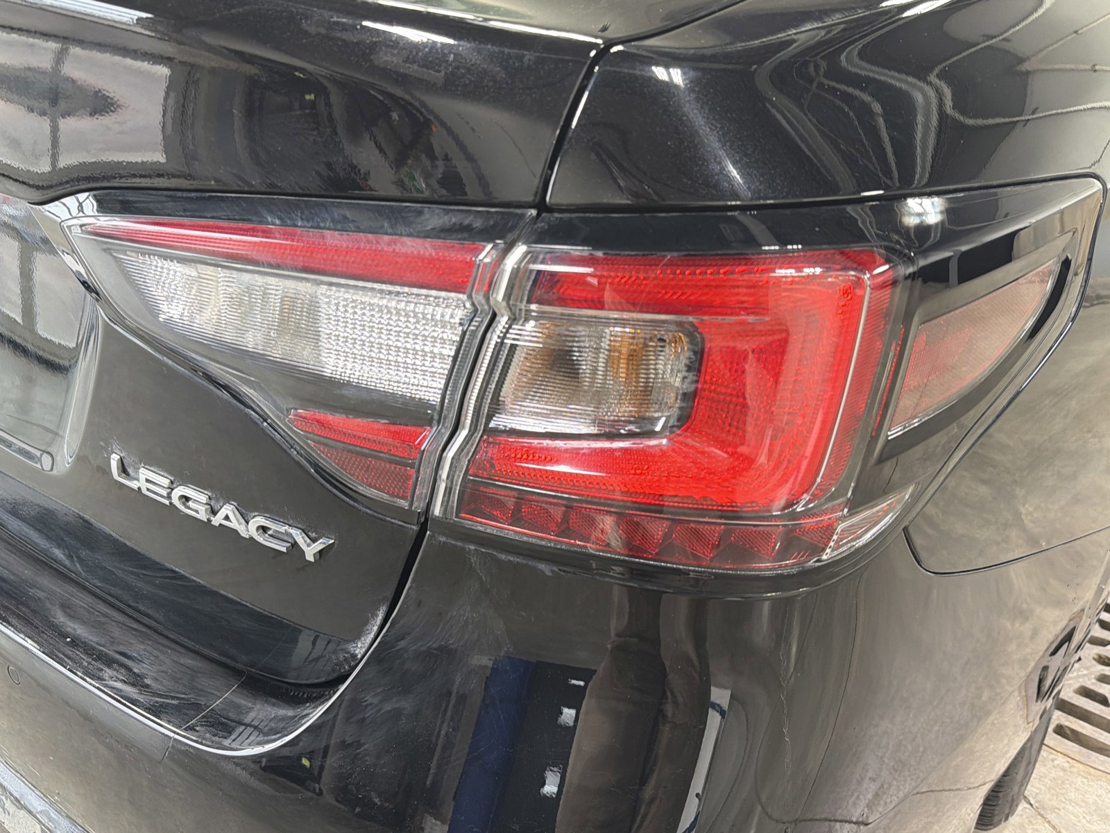 Certified 2025 Subaru Legacy Limited image 14