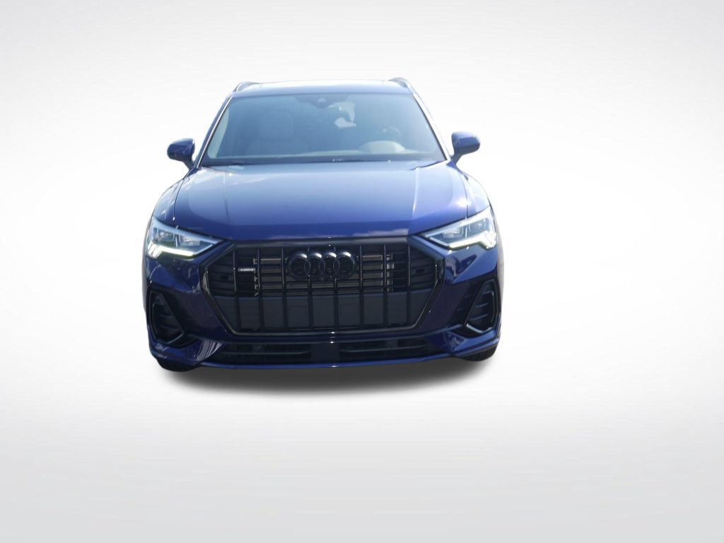 Certified 2023 Audi Q3 2.0T Premium Plus w/ Premium Plus Package AWD/4WD image 11