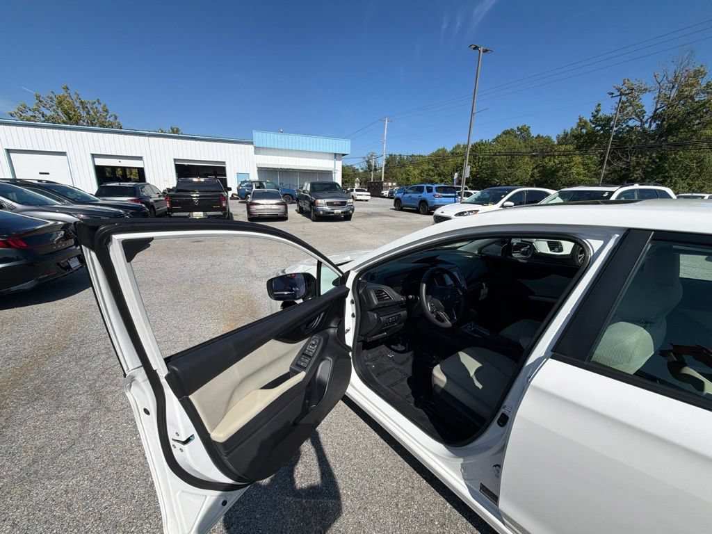 Used 2022 Subaru Impreza 2.0i Premium AWD/4WD image 13