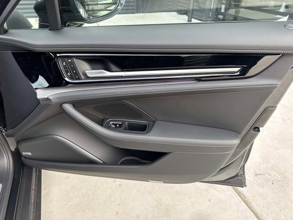 New 2026 Porsche Panamera 4 image 19