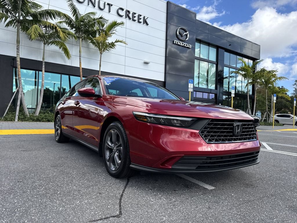 Used 2024 Honda Accord EX image 30