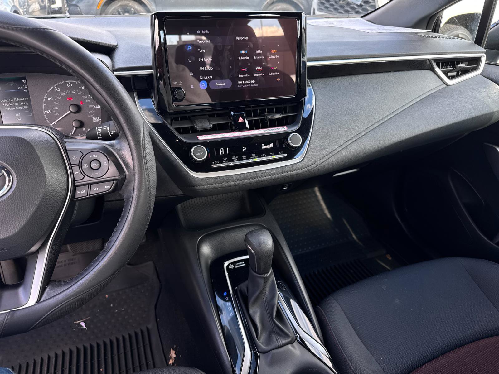 Used 2024 Toyota Corolla SE image 17