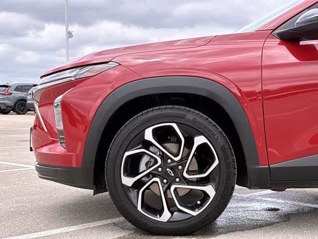 Used 2026 Chevrolet Trax RS w/ Sunroof Package FWD image 14