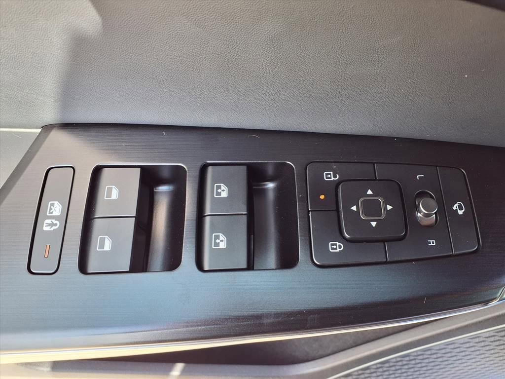 New 2025 Kia EV6 GT-Line image 11