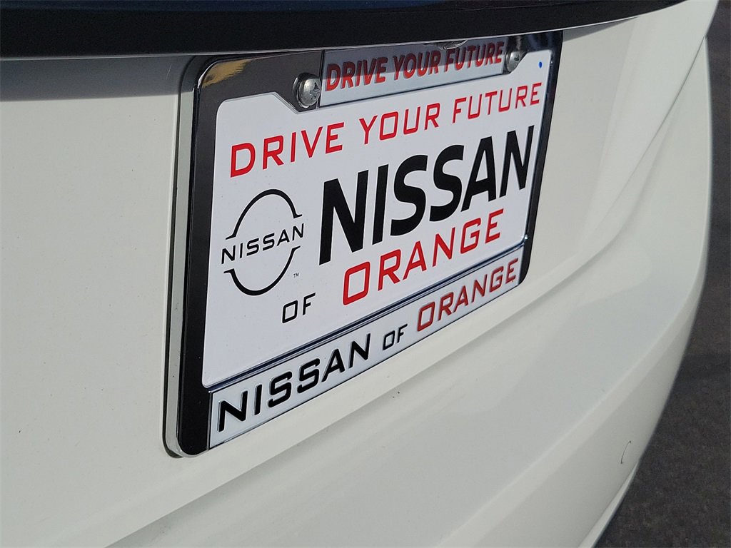 Used 2023 Nissan Leaf S image 25