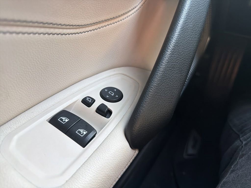 Used 2019 BMW Z4 sDrive30i w/ Executive Package RWD image 17