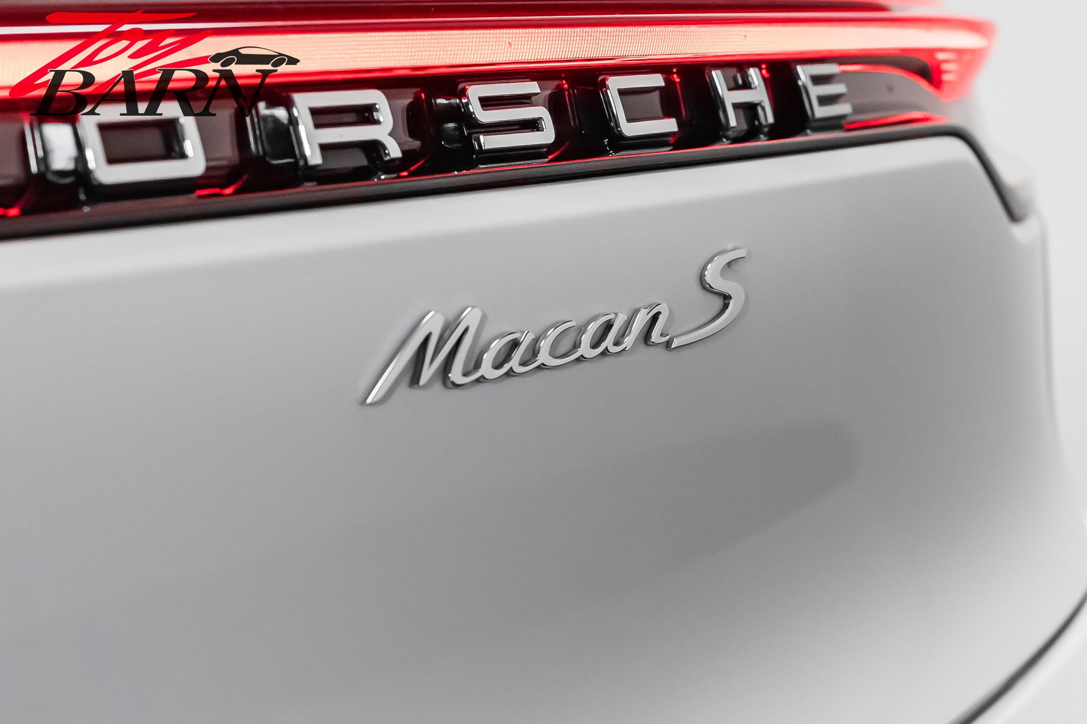 Used 2022 Porsche Macan S image 13