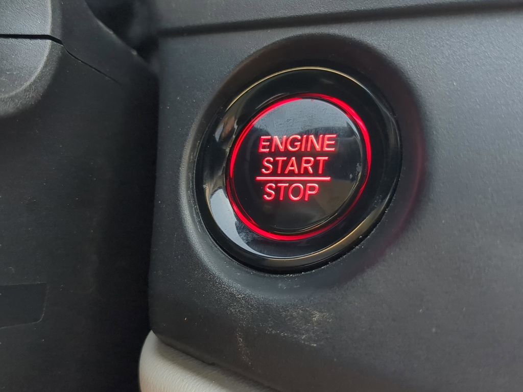 Used 2025 Honda Accord SE image 26