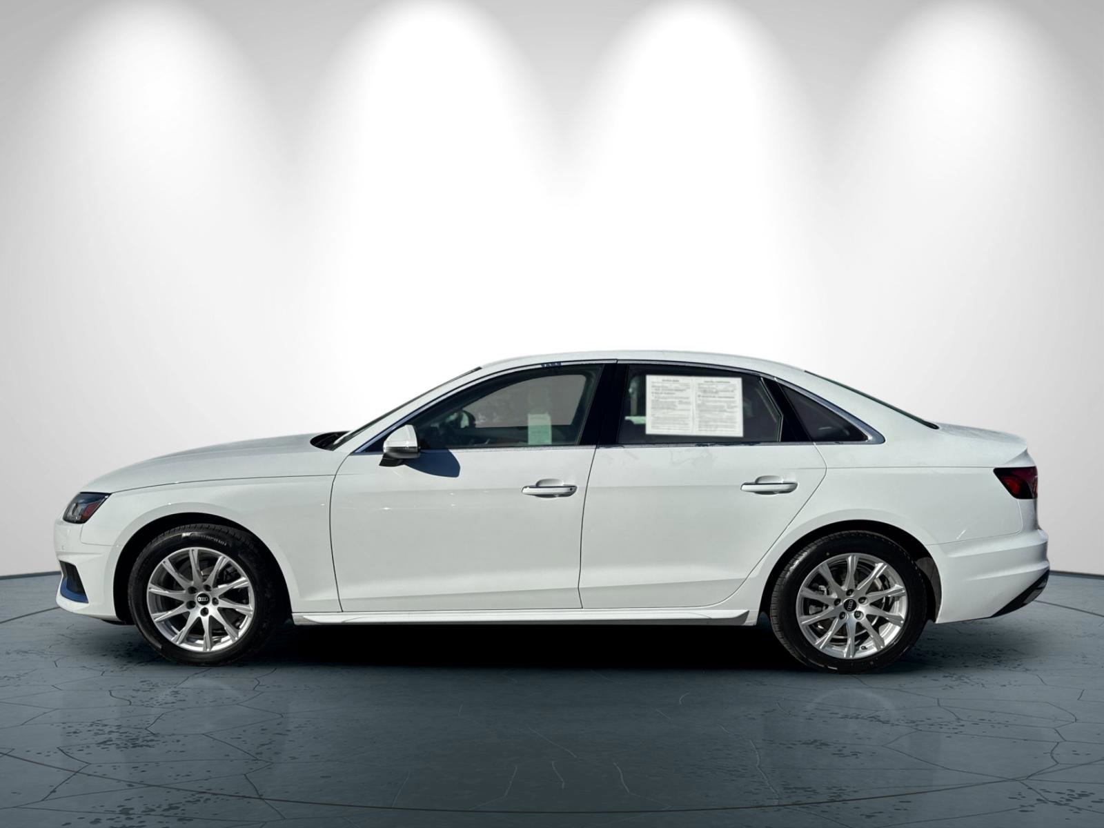 Used 2022 Audi A4 2.0T Premium w/ Convenience Package image 7