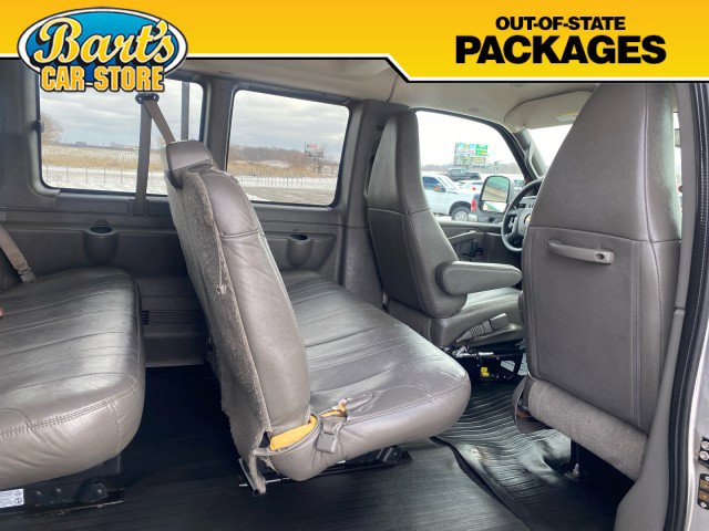 Used 2019 Chevrolet Express 3500 LS RWD image 11