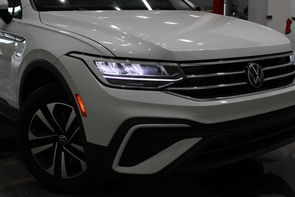 Used 2022 Volkswagen Tiguan S image 41