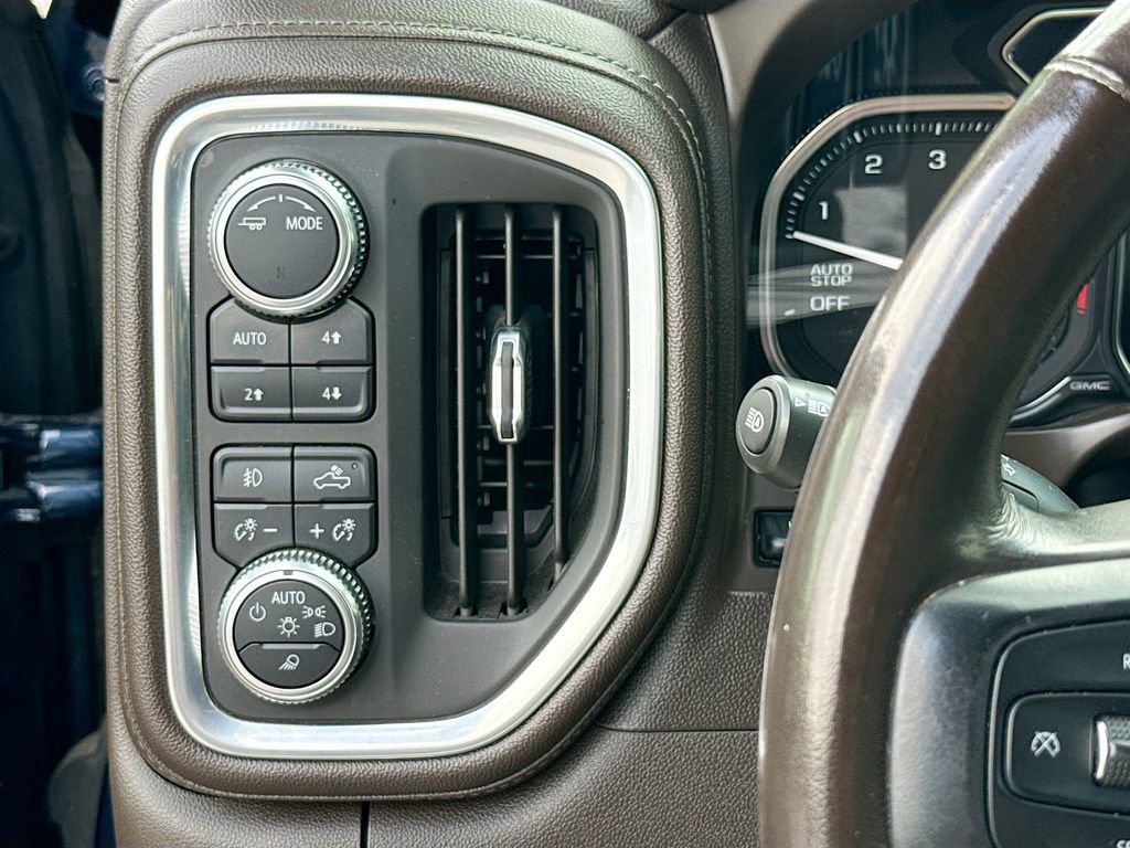 Used 2021 GMC Sierra 1500 Denali w/ Denali Ultimate Package image 10