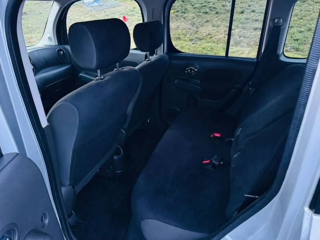 Used 2012 Nissan Cube 1.8 S w/ Interior Designer Pkg image 10