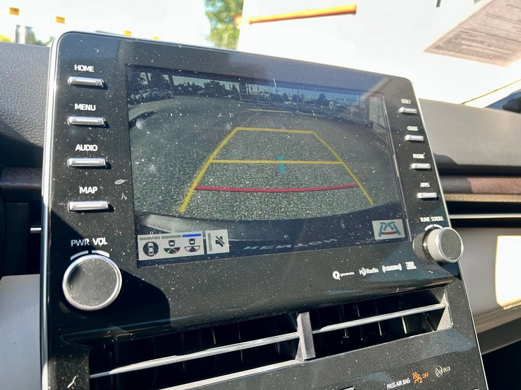 Certified 2019 Toyota Avalon Limited w/ Advanced Safety Package FWD image 24