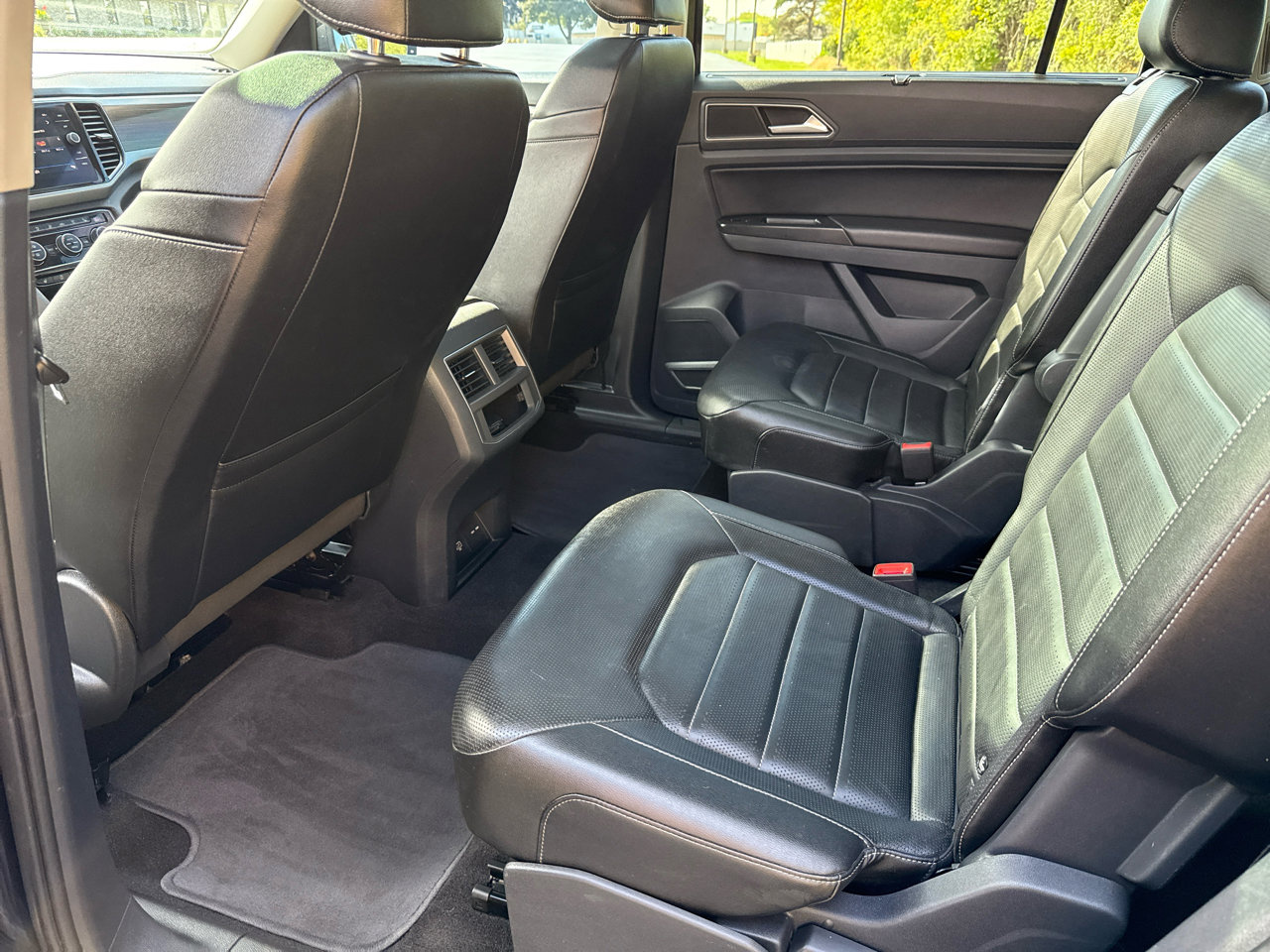 Used 2019 Volkswagen Atlas SEL R-Line image 22