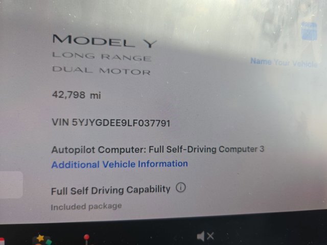Used 2020 Tesla Model Y Long Range image 10