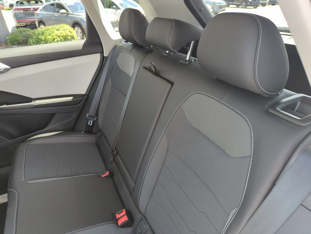 New 2026 Volkswagen Taos SE AWD/4WD image 29