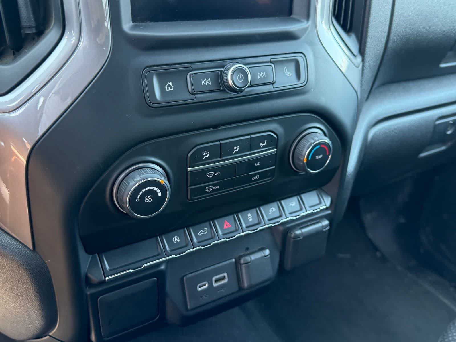 Used 2021 Chevrolet Silverado 1500 Custom RWD image 19