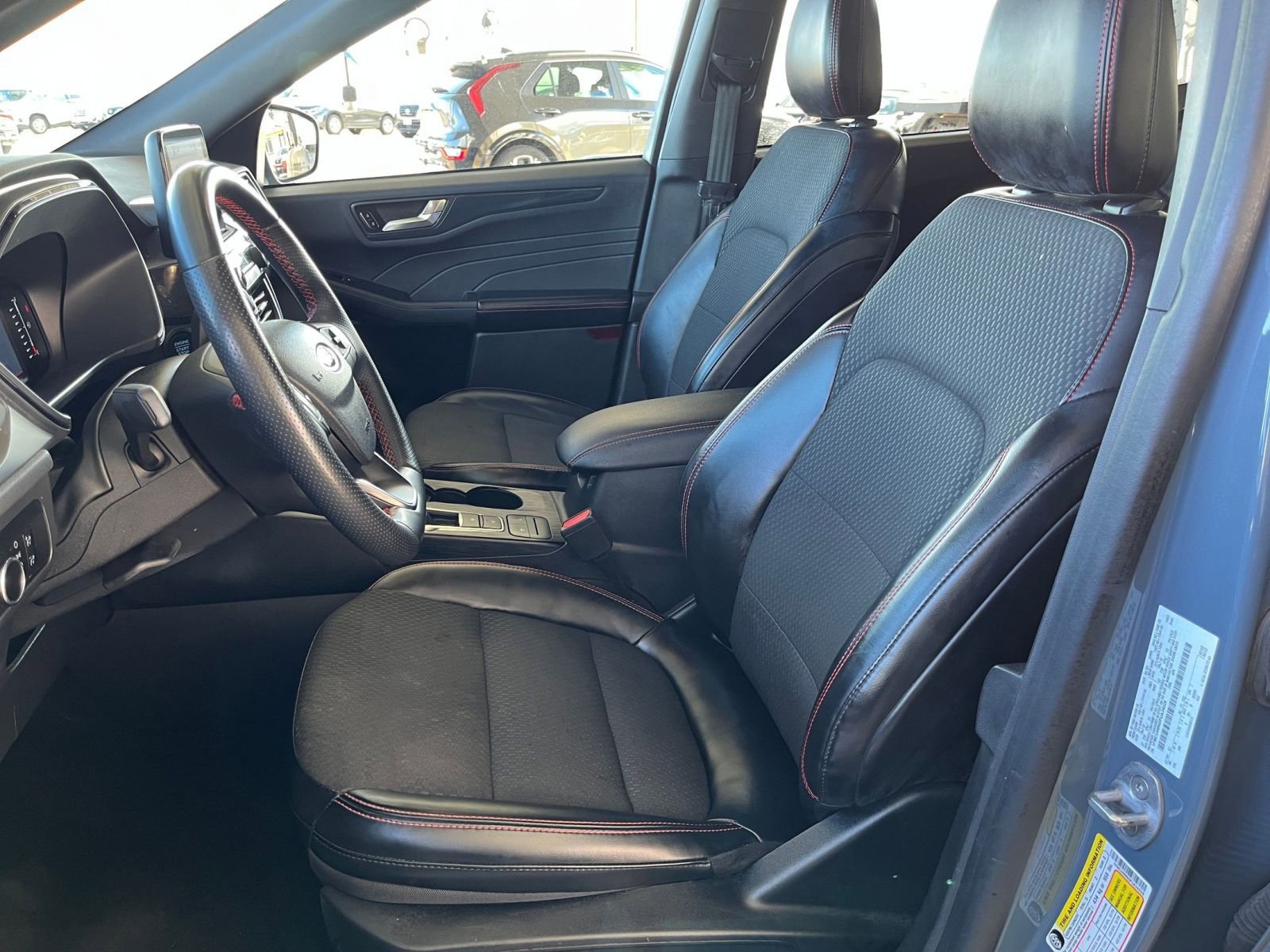 Used 2023 Ford Escape ST-Line image 27