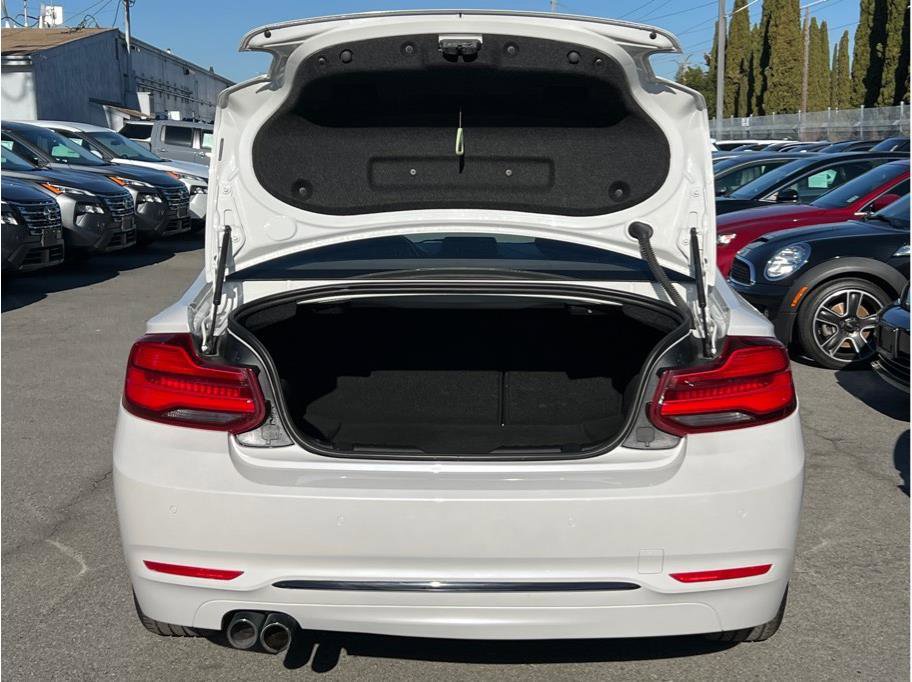 Used 2019 BMW 230i Coupe w/ Convenience Package image 5