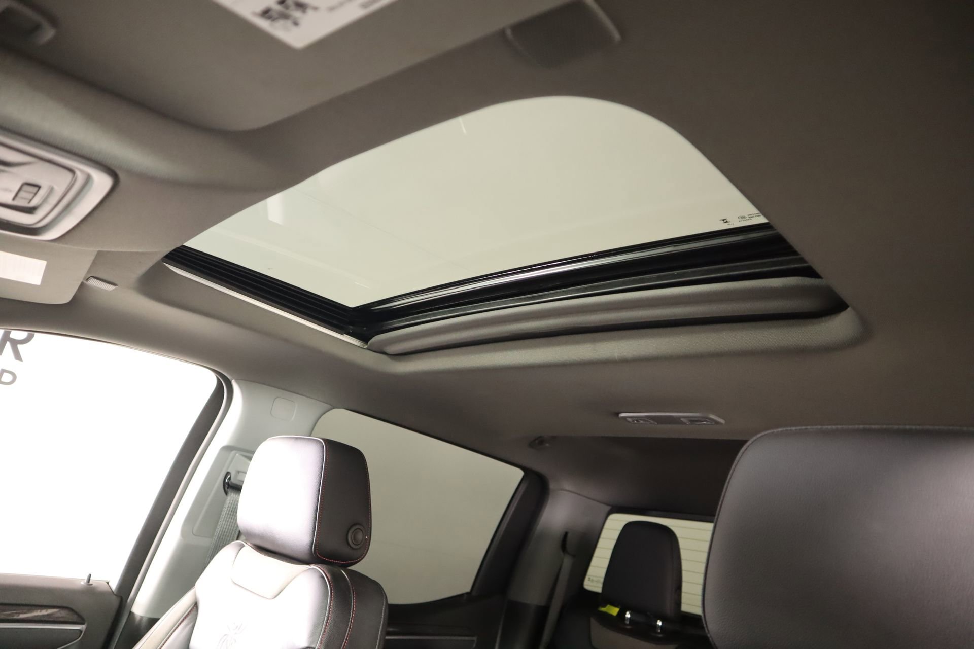 Used 2025 Chevrolet Silverado 1500 LTZ image 18