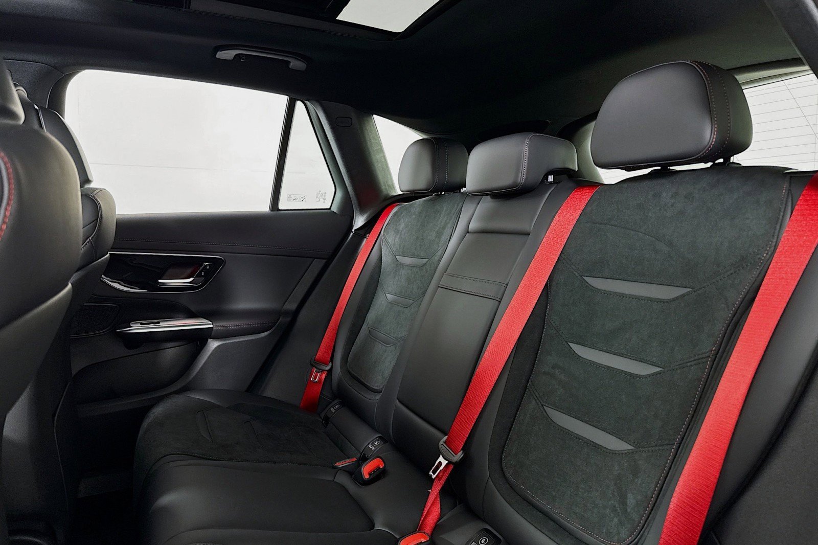 New 2026 Mercedes-Benz GLC 43 AMG 4MATIC image 7