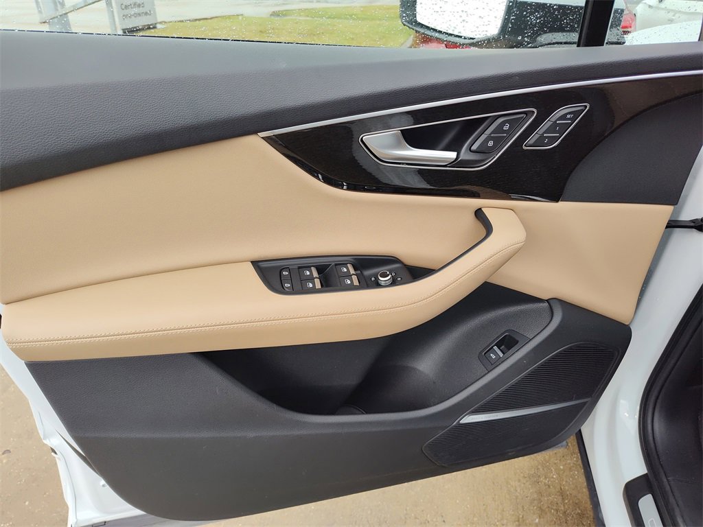 Used 2023 Audi Q7 3.0T Prestige image 22