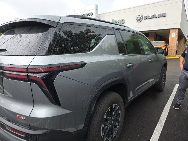 Used 2026 Chevrolet Traverse Z71 w/ Driver Confidence Package AWD/4WD image 10