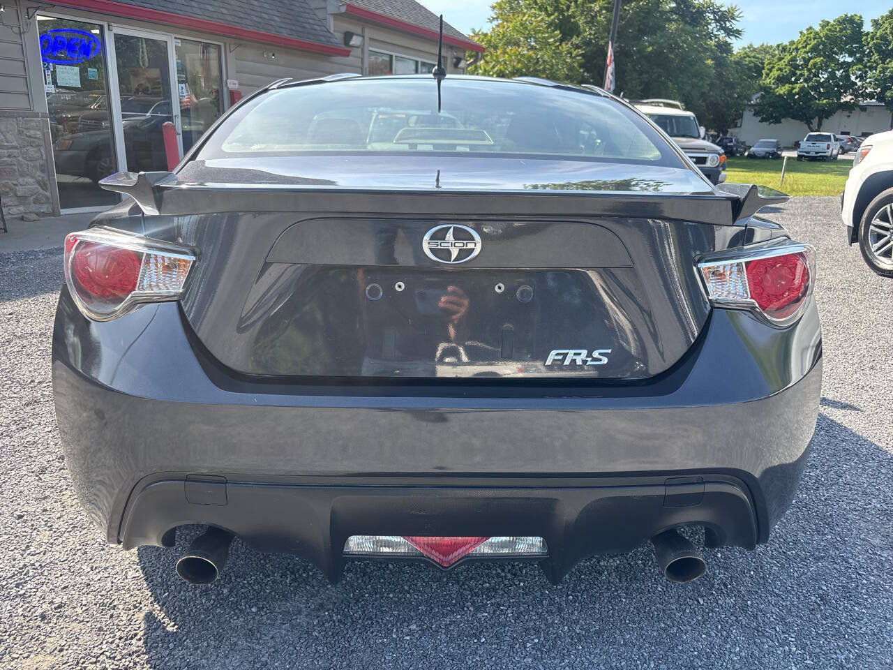 Used 2013 Scion FR-S RWD image 8