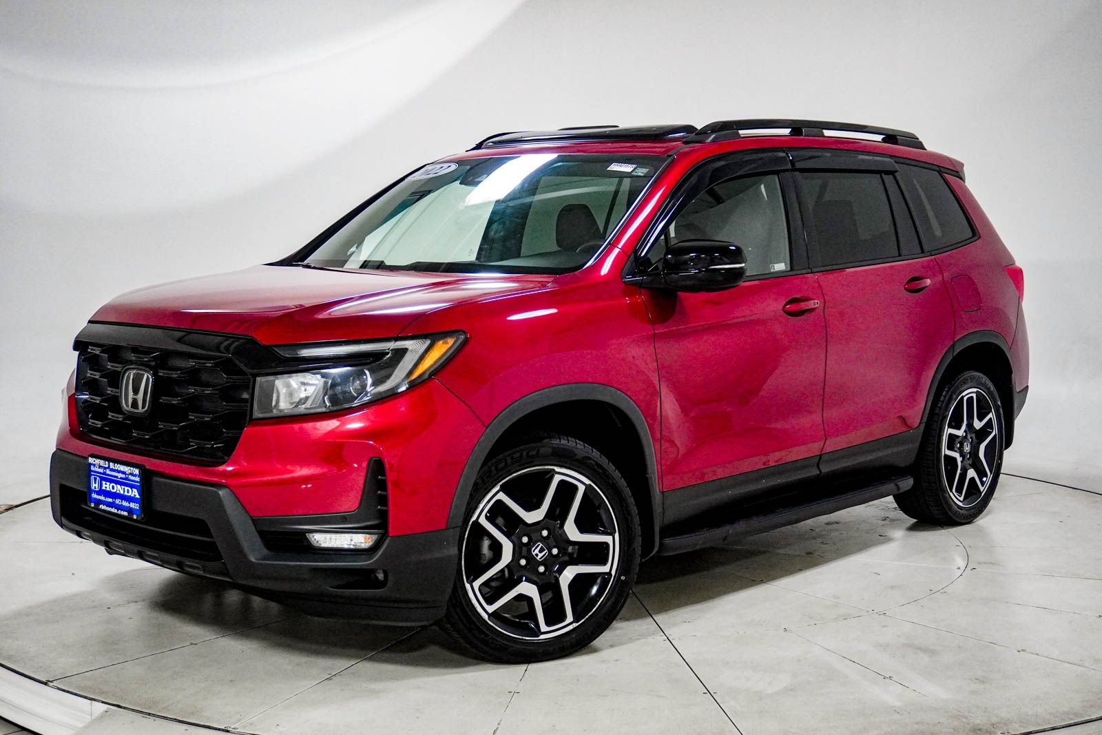 Used 2022 Honda Passport Elite image 1