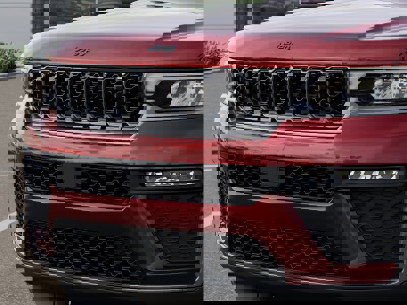New 2026 Jeep Grand Cherokee Limited image 38