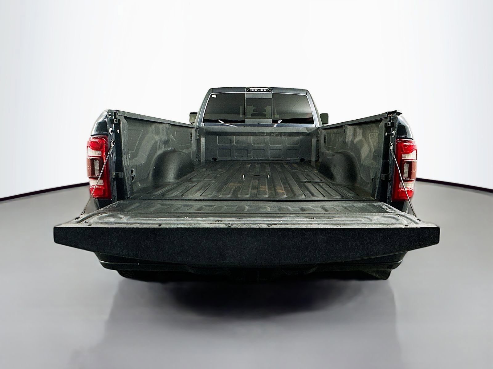 Used 2019 RAM 3500 Laramie AWD/4WD image 27