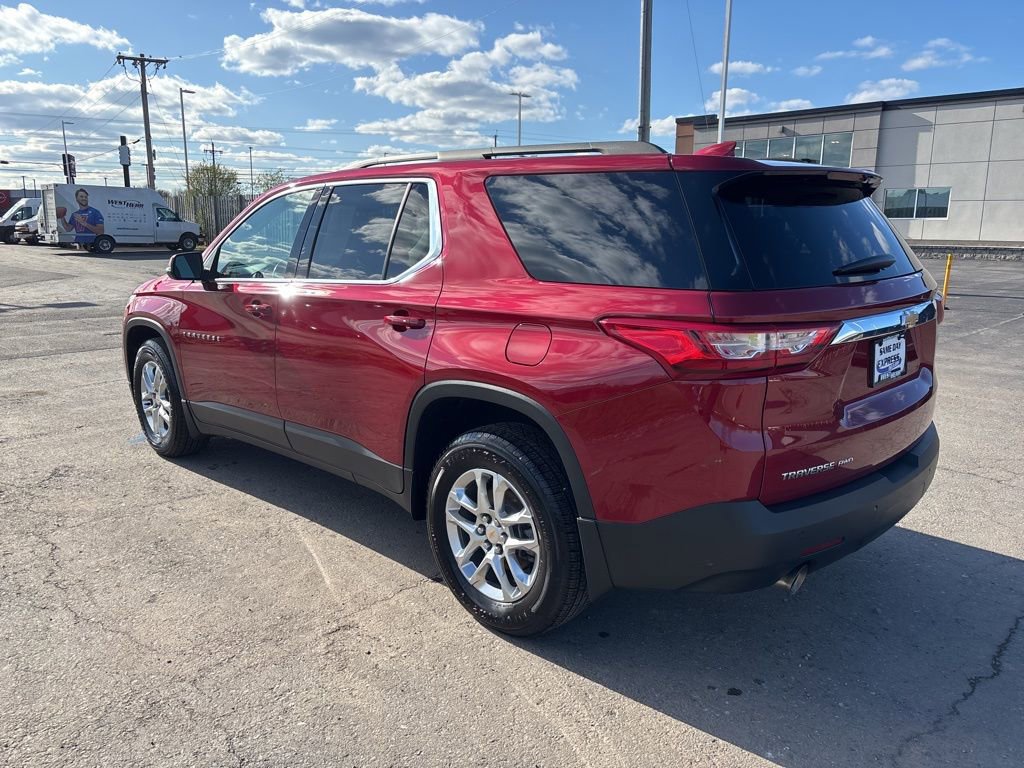 Used 2021 Chevrolet Traverse LT AWD/4WD image 13