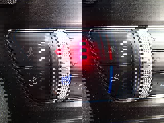 Used 2022 Ford Mustang Premium image 22