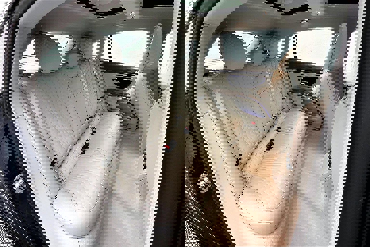 Certified 2022 Mercedes-Benz EQS 450+ Sedan image 15