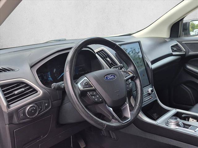 Used 2022 Ford Edge SEL AWD/4WD image 10